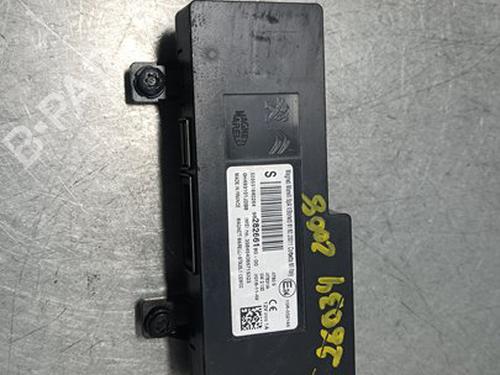 Elektronische module PEUGEOT 3008 II SUV (MC_, MR_, MJ_, M4_) [2016-2025]  29720587
