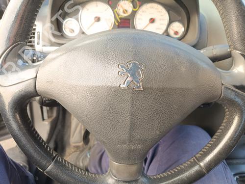 Used Driver airbag PEUGEOT 407 (6D_) 2.0 (6DRFNB, 6DRFNE) (136 hp) 12498413