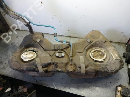 Benzintank MERCEDES-BENZ C-CLASS (W204) C 200 CDI (204.001) (136 hp) 33013043