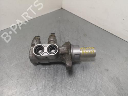Used Brake master cylinder FORD FOCUS III 1.6 TDCi (115 hp) 15240920