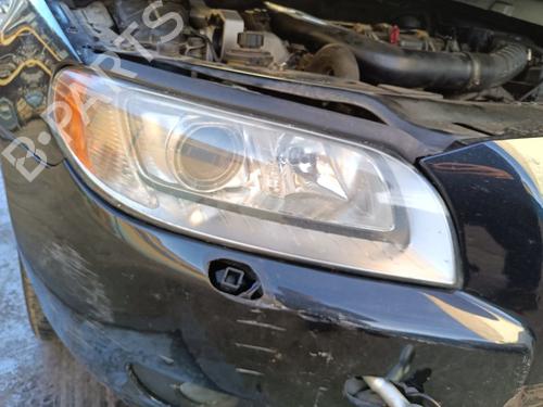 Used Right headlight Right headlight VOLVO S80 II (124) D5 AWD (185 hp) 34523840 34523840