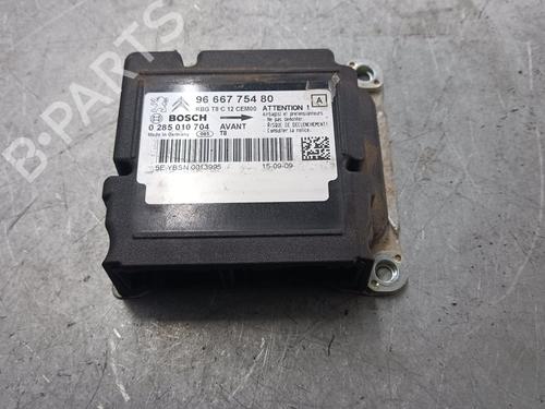 Kollisjonspute styreenhet PEUGEOT 5008 (0U_, 0E_) 1.6 HDi (110 hp) 16153989