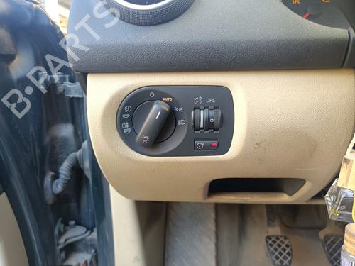 Used Headlight switch Headlight switch 37012404 37012404