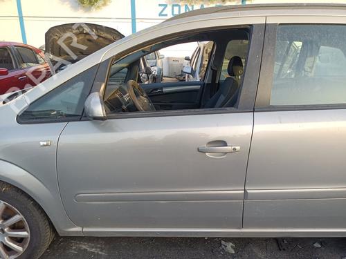 Used Left front door Left front door 38260909 38260909