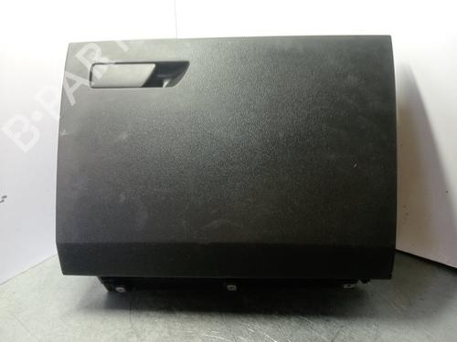 Handskerum SEAT LEON (5F1) [2012-2021]  31646181