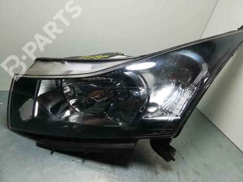 Used Left headlight CHEVROLET CRUZE (J300) 2.0 CDI (163 hp) 8367166