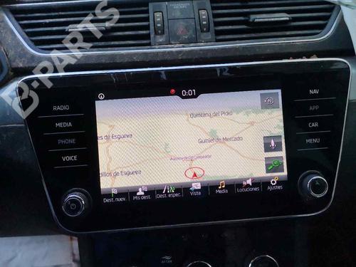 Used Electronic module SKODA SUPERB III (3V3) 2.0 TDI (150 hp) 8334393