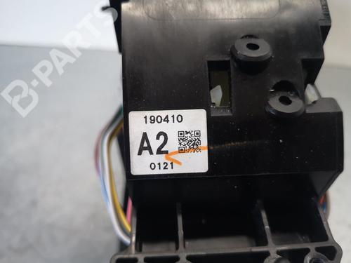 Gear lever NISSAN X-TRAIL III (T32_, T32R, T32RR) 1.7 dCi | BP7408868M90 