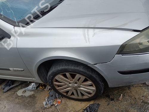 Used Right front fenders RENAULT LAGUNA II (BG0/1_) 2.0 dCi (BG1T) (150 hp) 32007838