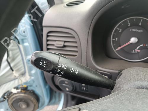 Used Steering column stalk HYUNDAI ACCENT III (MC) 1.5 CRDi GLS (110 hp) 20703407