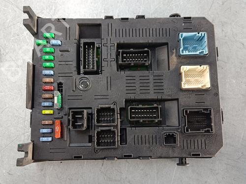 Used Fuse box PEUGEOT 307 SW (3H) [2002-2009]  16012770