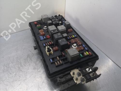 Fuse box OPEL INSIGNIA A (G09) 2.0 CDTI (68) | BP20338328E1 