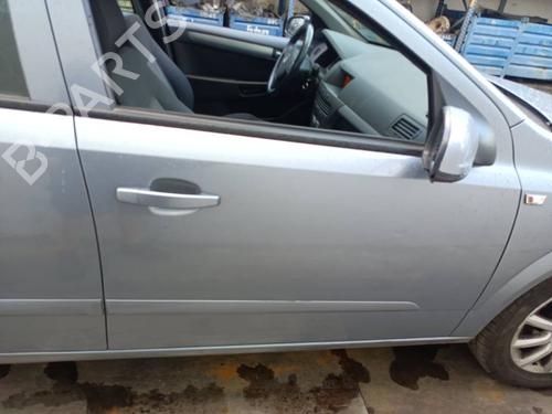 Dør højre fortil Dør højre fortil OPEL ASTRA H (A04) [2004-2014] 39721033 39721033