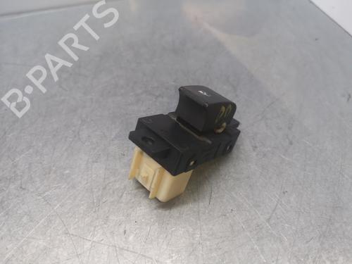Used Right rear window switch CHEVROLET CAPTIVA (C100, C140) 2.0 D 4WD (150 hp) 16681766