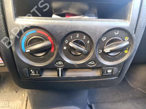 Mando climatizador Mando climatizador HYUNDAI GETZ (TB) 1.1 (63 hp) 36569516 36569516