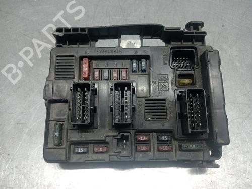 Used Fuse box CITROËN C5 I (DC_) 2.0 HDi (107 hp) 28128679