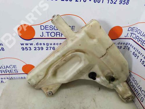 Used Windscreen washer tank AUDI Q7 (4LB) 3.0 TDI quattro (233 hp) 7408804