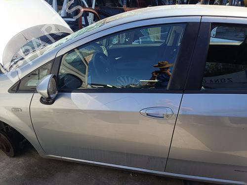 Used Left front door FIAT GRANDE PUNTO (199_) 1.3 D Multijet (199.AXD11, 199.AXD1A, 199.AXD1B,... (90 hp) 26331002