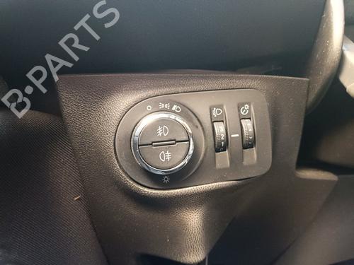 Used Headlight switch OPEL CORSA E (X15) 1.3 CDTI (08, 68) (95 hp) 10538188