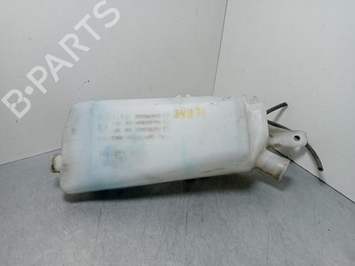 Used Windscreen washer tank RENAULT CLIO III (BR0/1, CR0/1) 1.5 dCi (C/BR0G, C/BR1G) (68 hp) 22567147