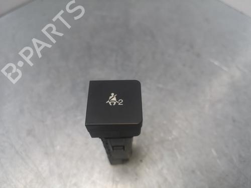 Used Switch CHEVROLET CAPTIVA (C100, C140) 2.0 D 4WD (150 hp) 16680621