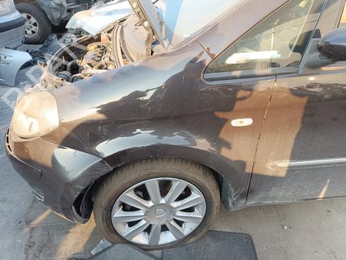 Used Left front fenders LANCIA MUSA (350_) 1.9 D Multijet (350.AXC1A) (101 hp) 31172406