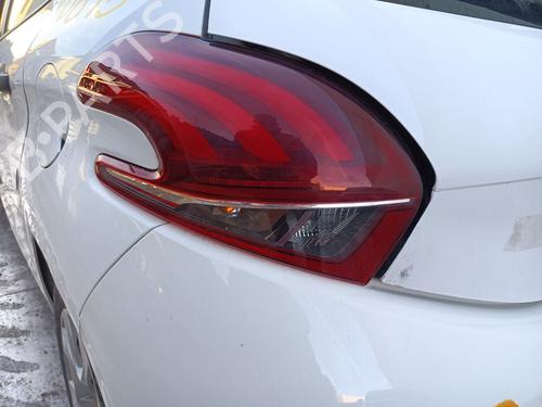 Used Left taillight PEUGEOT 208 I (CA_, CC_) 1.6 BlueHDi 120 (120 hp) 31368706