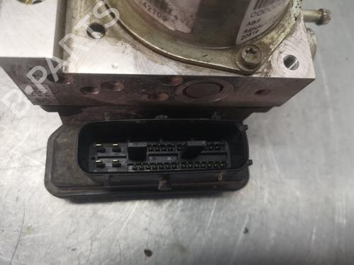 ABS pump RENAULT KOLEOS I (HY_) 2.0 dCi 4x4 (HY0K) | BP5772276M43 