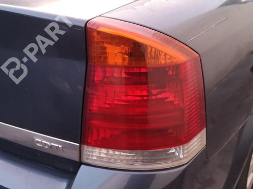 Højre baglygte OPEL VECTRA C GTS (Z02) 1.9 CDTI (F68) (120 hp) 8879881
