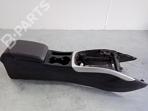 Armrest / Center console AUDI A4 B8 Avant (8K5) 2.0 TDI (143 hp) 10187996