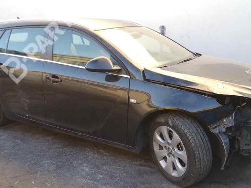 Used Left front door Left front door OPEL INSIGNIA A Sports Tourer (G09) 2.0 CDTI (35) (120 hp) 8537838 8537838