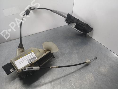 Used Front left lock PEUGEOT 208 I (CA_, CC_) 1.6 HDi (92 hp) 18114339