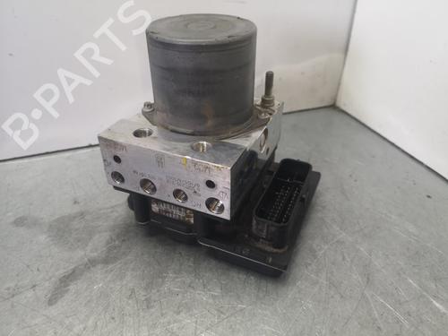 Used ABS pump PEUGEOT 407 (6D_) 2.0 (6DRFNB, 6DRFNE) (136 hp) 13451062