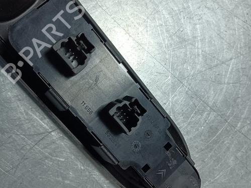 Left front window switch PEUGEOT 407 (6D_) 2.0 HDi 135 (6DRHRH, 6DRHRE, 6DRHRG, 6DRHRJ) | BP29636047I27 