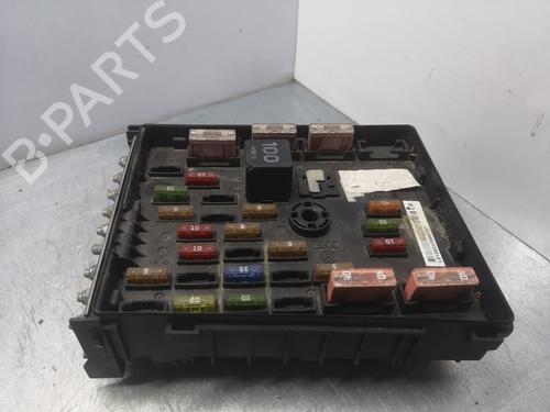 Used Fuse box VW PASSAT B6 (3C2) [2005-2010]  16311270