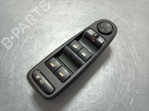 Fensterheberschalter links vorne für CITROËN C4 Picasso I MPV (UD_) [2006-2015]  29048994
