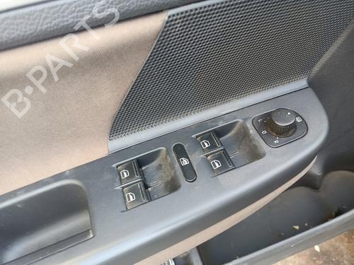 Used Left front window switch Left front window switch 37515730 37515730