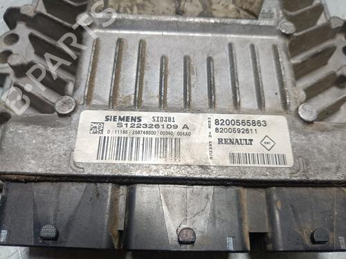 Used Engine control unit (ECU) RENAULT MEGANE II (BM0/1_, CM0/1_) [2001-2012]  19419831