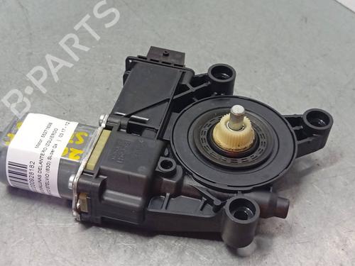 Used Left front window motor ALFA ROMEO STELVIO (949_) 2.2 D Q4 (949.AXB2A) (209 hp) 29137976