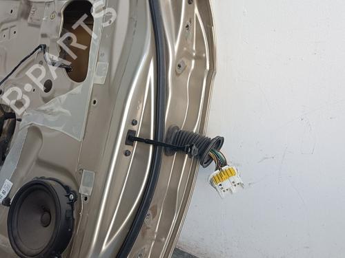 Left front door CHEVROLET CAPTIVA (C100, C140) 2.0 D 4WD | BP16685600C2 