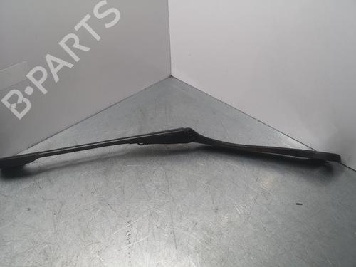 Used Front windshield wiper arm BMW 3 (E90) 320 d (163 hp) 16869161
