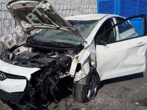 HYUNDAI i30 (GD)  1.4  104305