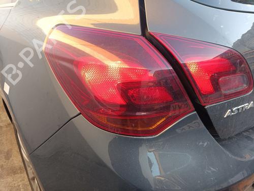 Used Left taillight Left taillight 37536577 37536577