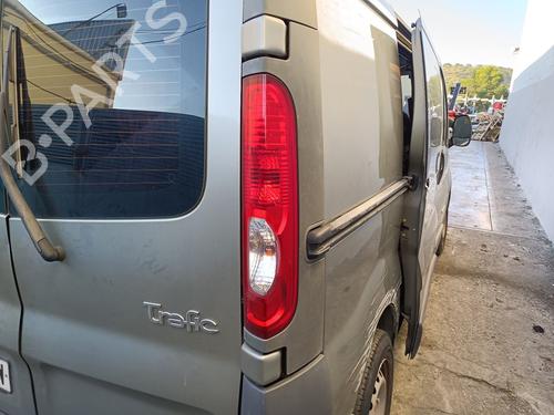 Used Right taillight Right taillight RENAULT TRAFIC II Bus (JL) 2.0 dCi 115 (JL00, JL01, JL0H, JL0M, JL0U) (114 hp) 36641962 36641962
