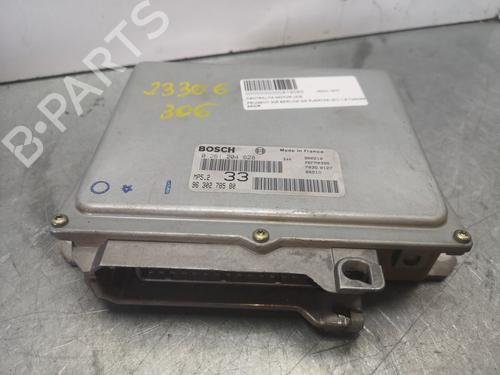 Used Engine control unit (ECU) PEUGEOT 306 (7B, N3, N5) [1993-2003]  13816786