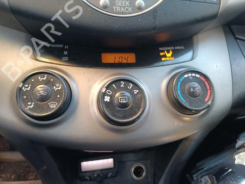 Used Climate control TOYOTA RAV 4 III (_A3_) 2.2 D 4WD (ALA30_, ALA30R) (150 hp) 22543131