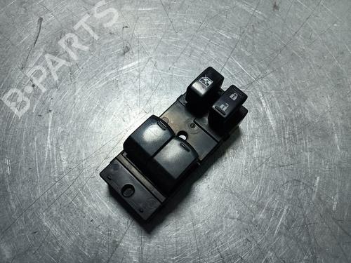 Used Left front window switch NISSAN MICRA IV (K13K, K13KK) 1.2 (80 hp) 29048919