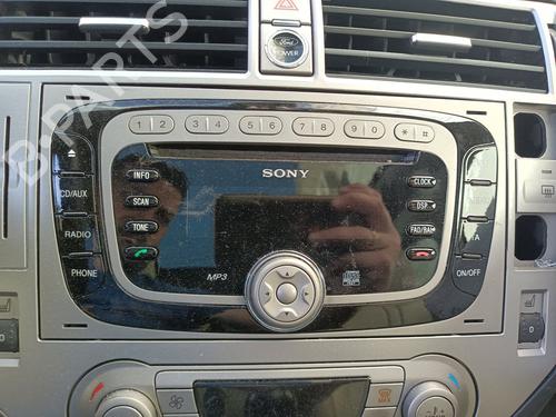 Used Radio Radio 38240038 38240038