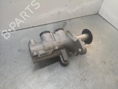 Used Brake master cylinder SEAT Mii (KF1, KE1) 1.0 (75 hp) 15590777