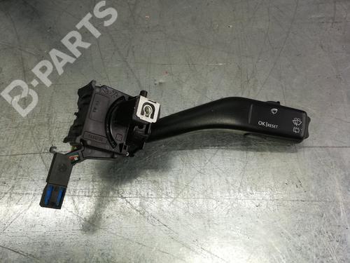Used Steering column stalk SEAT LEON (1P1) 2.0 TDI (170 hp) 6811152